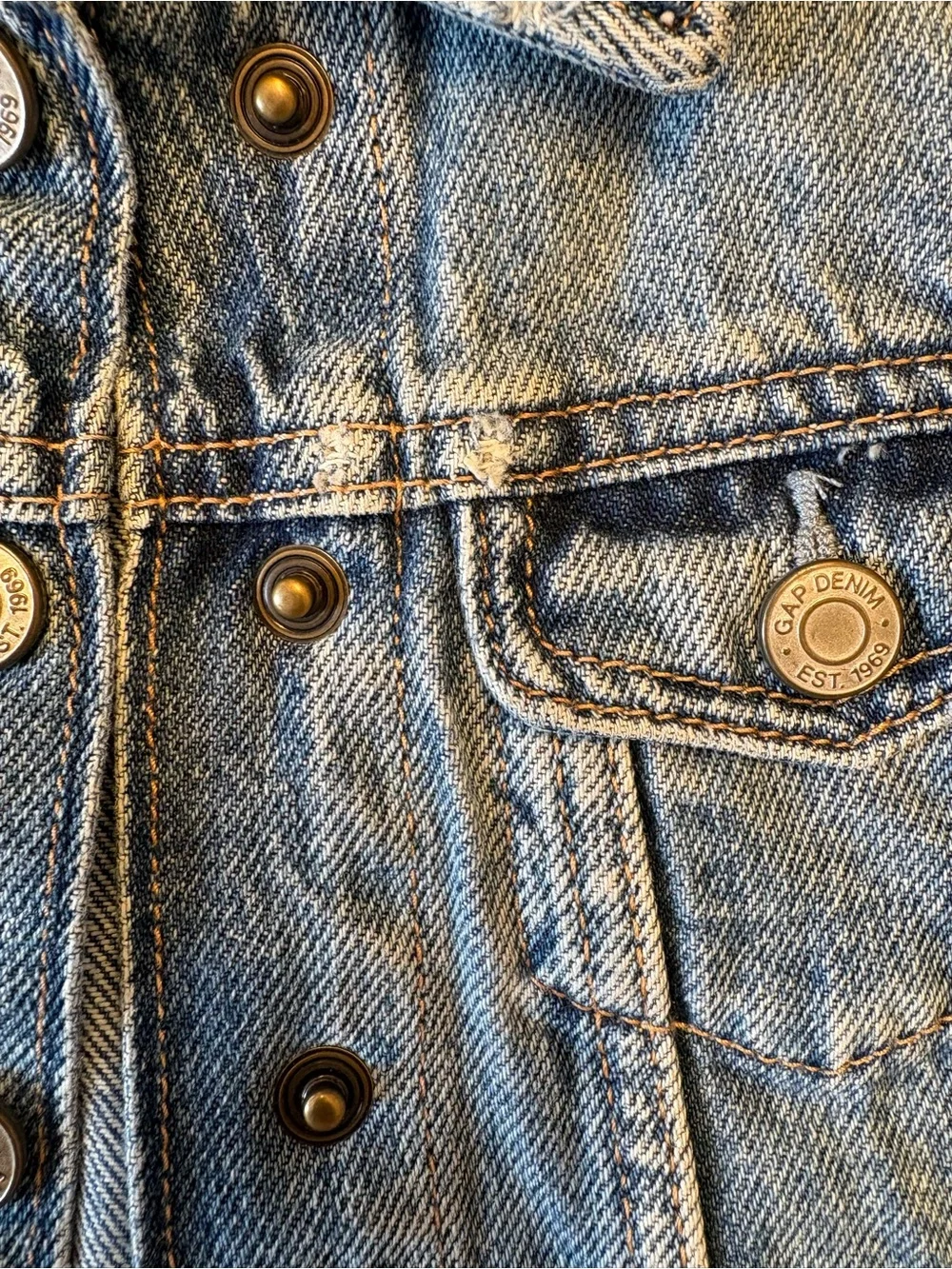GAP Unisex Toddler Classic Medium Wash Denim Jacket 100% Cotton 2T NWOT